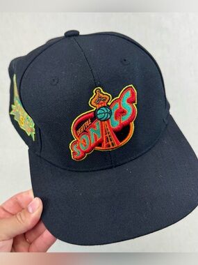 Seattle SuperSonics 2007 Black Mitchell & Ness Fitted Hat 7 5/8 HWC Patch